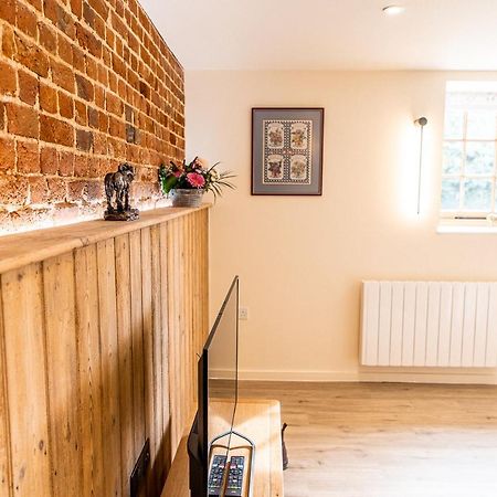 The Stable Apartment Canterbury Exterior foto